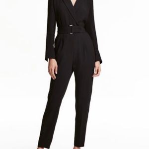 NWT! V-neck jumpsuit in black.